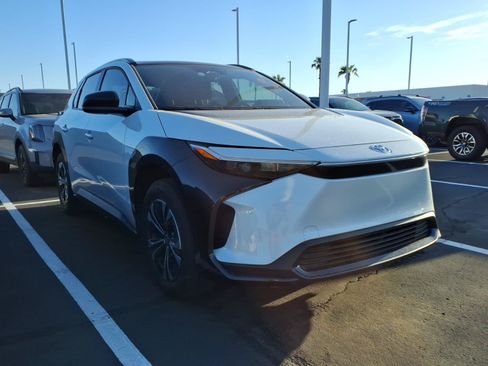 Used 2024 Toyota bZ4X AWD image 1