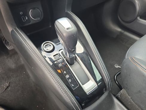 Used 2020 Nissan Kicks SR w/ SR Premium Package FWD image 30