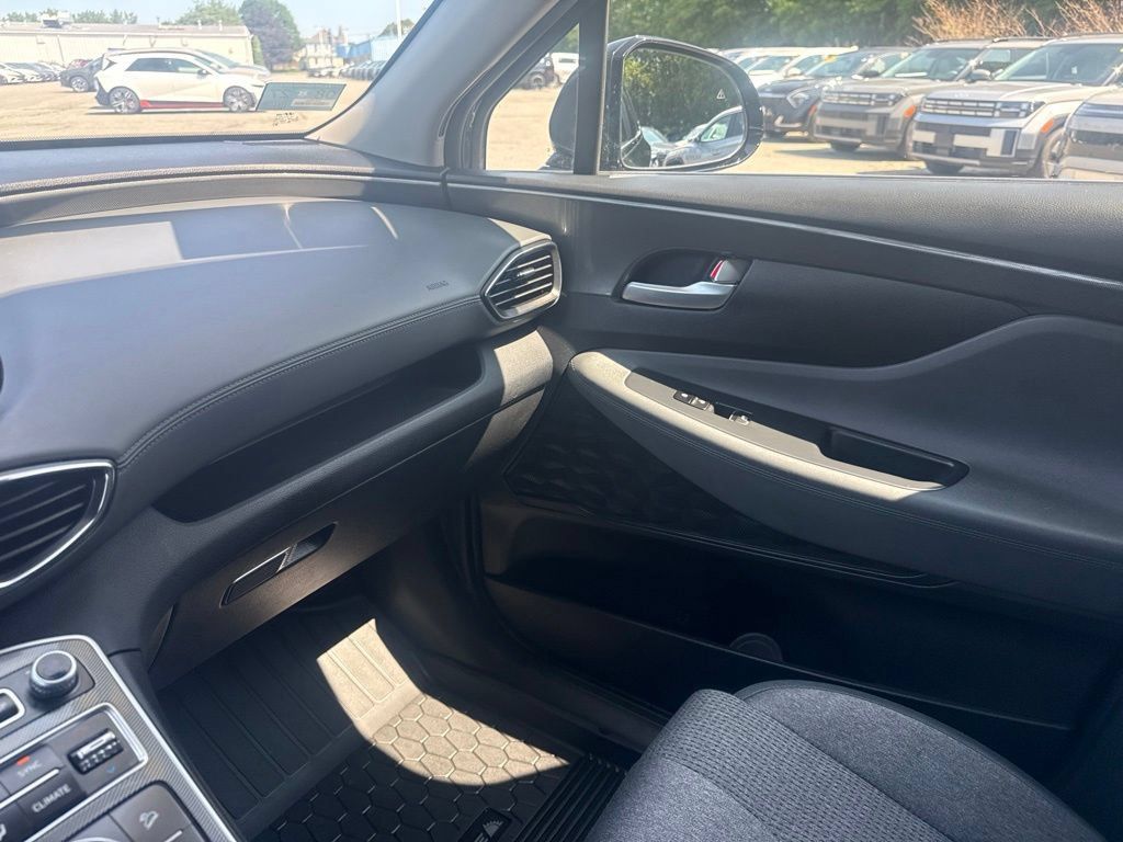 Used 2023 Hyundai Santa Fe SEL AWD/4WD image 31
