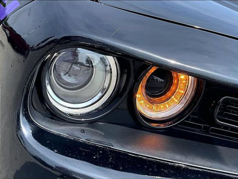 Used 2019 Dodge Challenger GT w/ Performance Handling Group RWD image 30