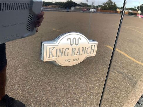 Used 2022 Ford Expedition King Ranch RWD image 10