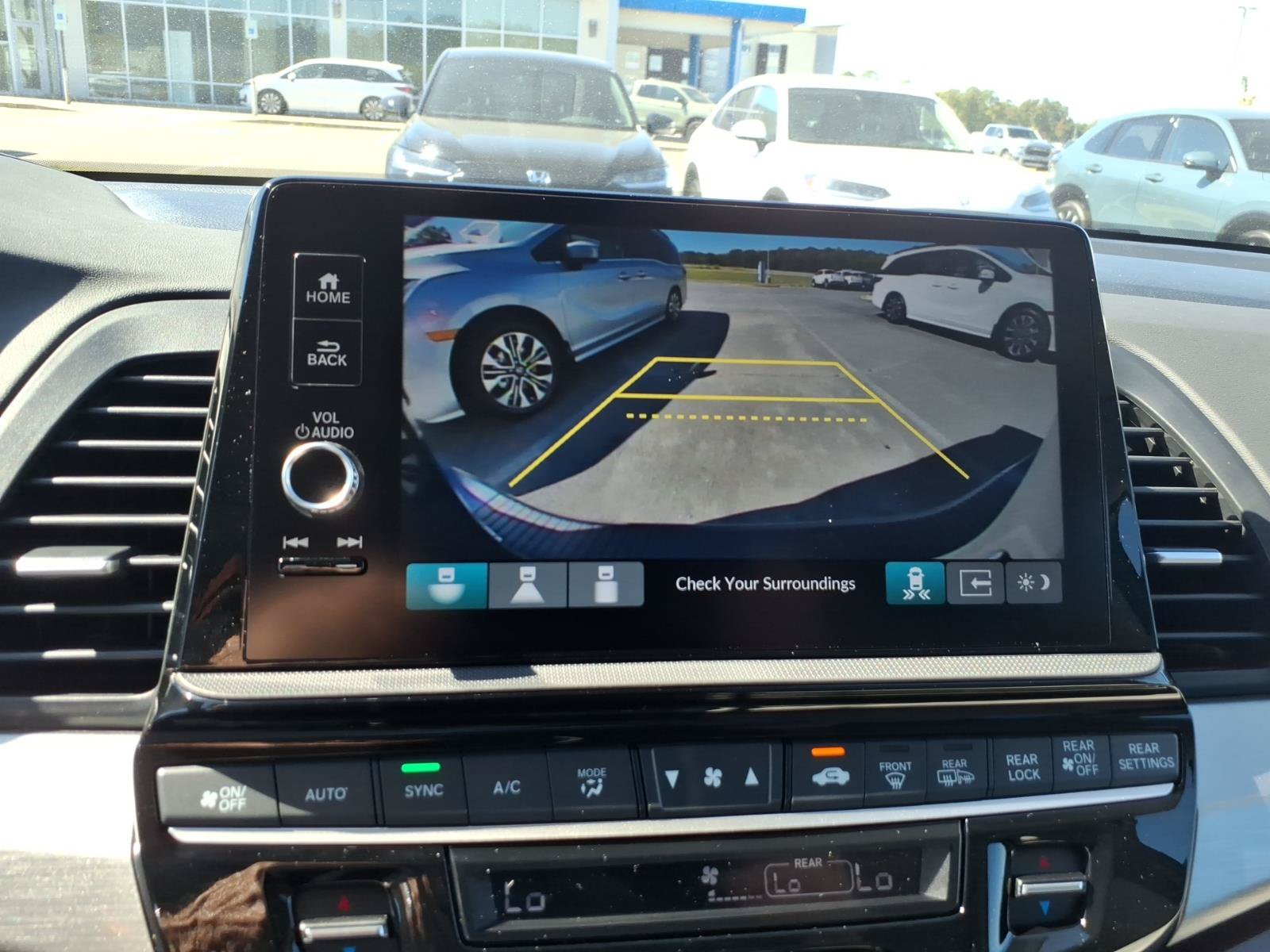 New 2027 Honda Odyssey Touring image 19