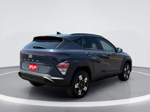 Used 2024 Hyundai Kona SEL AWD/4WD image 4
