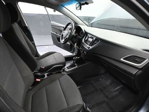 Used 2019 Hyundai Accent SE image 40