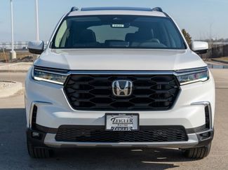 New 2025 Honda Pilot Touring video 2