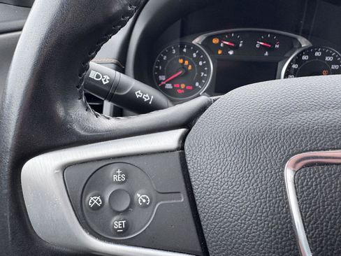 Used 2019 GMC Terrain SLE w/ Driver Convenience Package AWD/4WD image 14