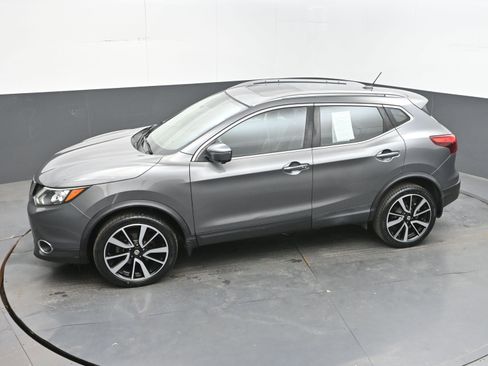 Used 2017 Nissan Rogue Sport SL w/ SL Premium Package FWD image 35