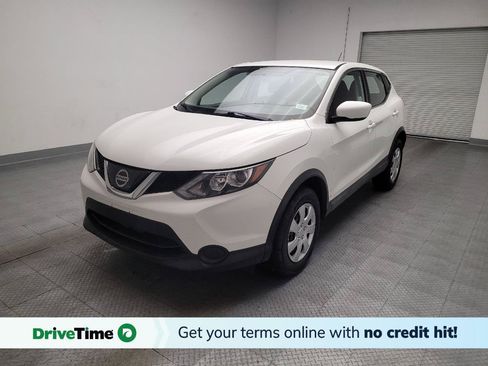 Used 2019 Nissan Rogue Sport S FWD image 1