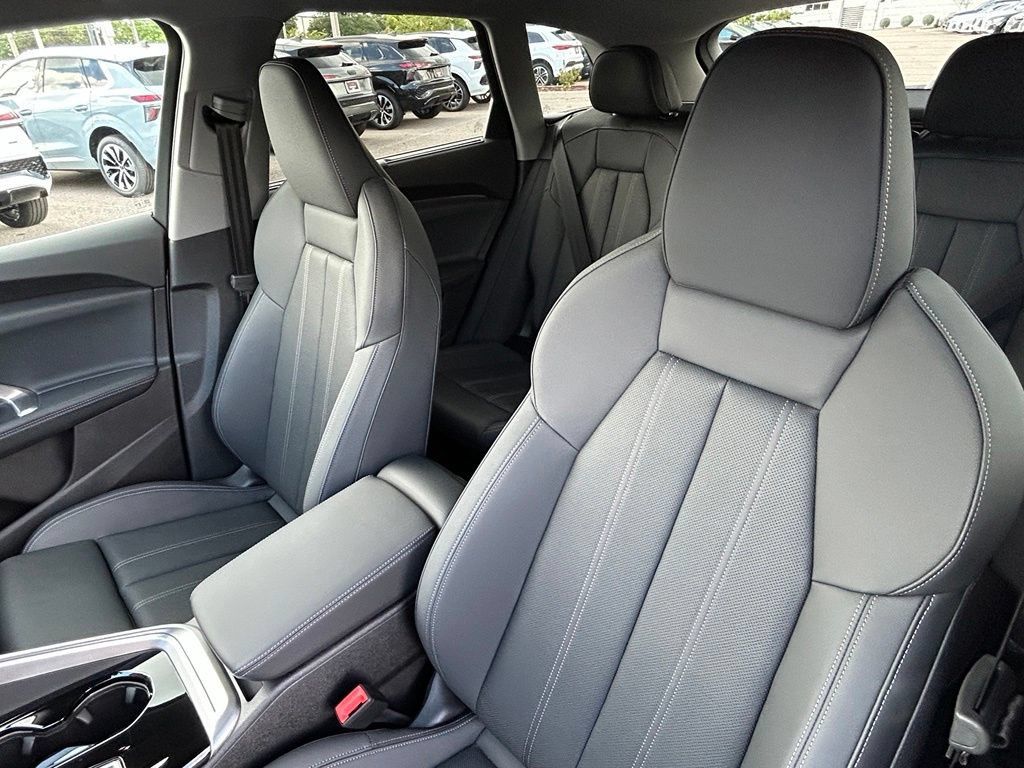 New 2026 Audi Q5 Premium Plus AWD/4WD image 18