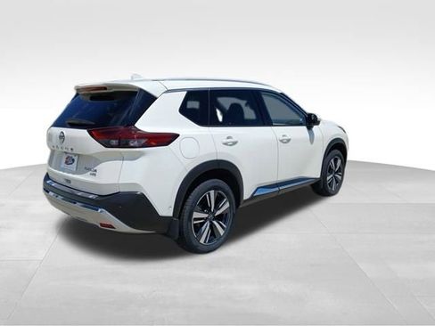 Used 2023 Nissan Rogue Platinum w/ Platinum Premium Package AWD/4WD image 6