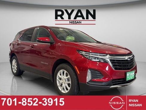 Used 2024 Chevrolet Equinox LT image 9