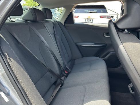 Used 2025 Kia K4 FWD image 22