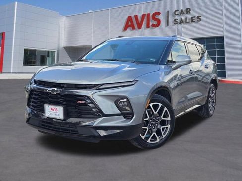 Used 2025 Chevrolet Blazer RS FWD image 1
