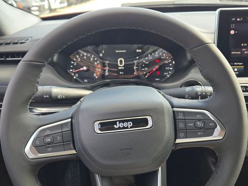 New 2026 Jeep Compass Limited image 33