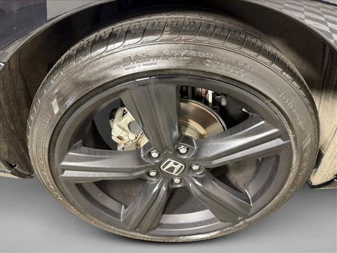 Used 2023 Honda Accord Sport image 18