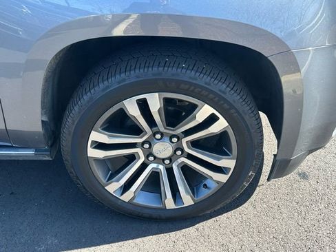 Used 2020 GMC Yukon XL Denali w/ Denali Ultimate Package image 15