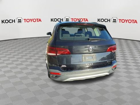 Used 2022 Volkswagen Taos S image 7