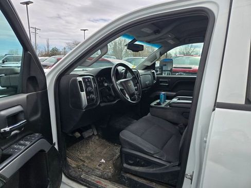 Used 2018 Chevrolet Silverado 2500 LT w/ LT Fleet Convenience Package image 12