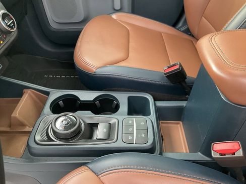 Certified 2022 Ford Maverick Lariat w/ Lariat Luxury Package image 21