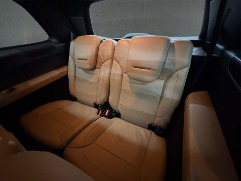 Used 2016 Mercedes-Benz GL 550 4MATIC image 31