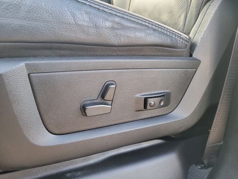 Used 2024 RAM 3500 Limited image 19