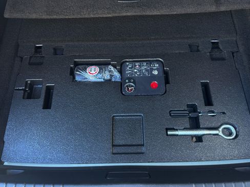 Used 2024 Maserati GranTurismo Trofeo image 45