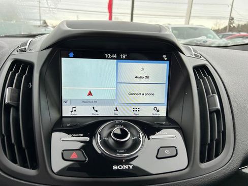 Used 2019 Ford Escape Titanium image 17