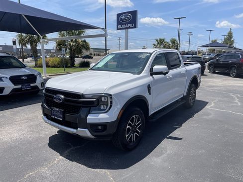 Used 2024 Ford Ranger Lariat w/ Trailer Tow Package RWD image 3