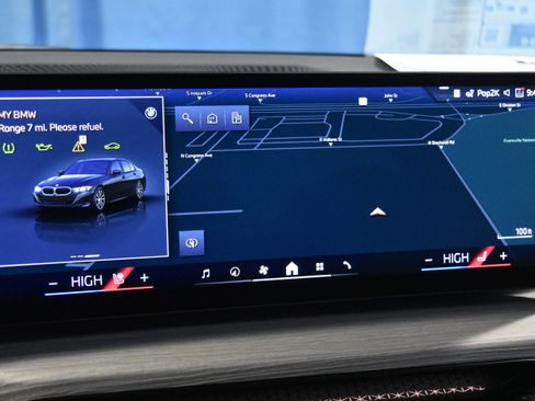 New 2026 BMW 330i xDrive Sedan w/ Premium Package image 10