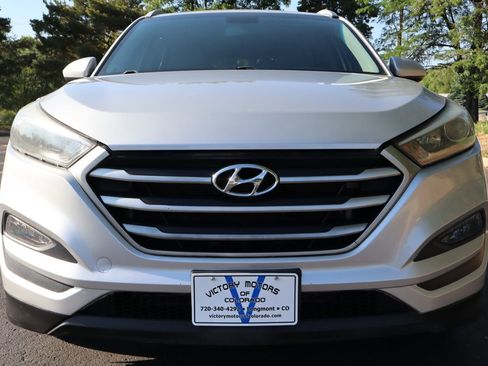 Used 2017 Hyundai Tucson SE image 12