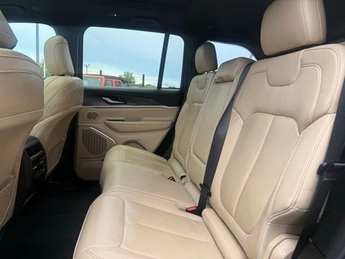 Used 2022 Jeep Grand Cherokee Limited 4xe AWD/4WD image 15