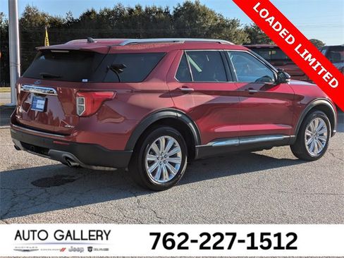 Used 2022 Ford Explorer Limited w/ Equipment Group 301A image 4