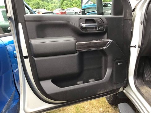 Used 2020 Chevrolet Silverado 3500 LTZ AWD/4WD image 7