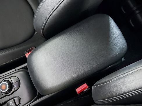 Used 2018 MINI Cooper Countryman S image 18