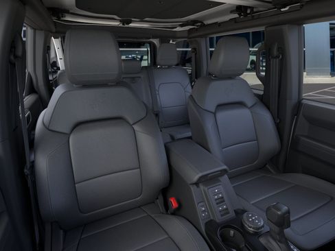 New 2026 Ford Bronco Badlands AWD/4WD image 10