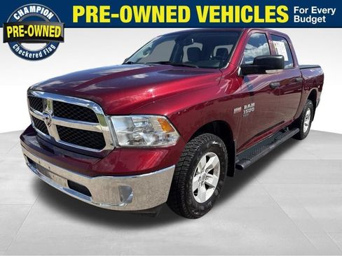Used 2023 RAM 1500 Classic SLT w/ Electronics Convenience Group AWD/4WD image 1