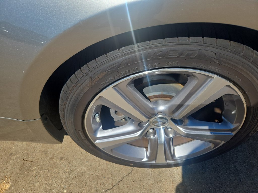 Used 2016 Lexus RC 200t RWD image 4