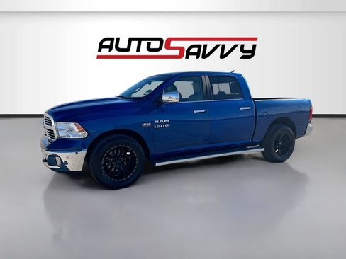 Used 2017 RAM 1500 Lone Star RWD image 3