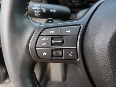 Used 2025 Honda CR-V Sport-L image 30