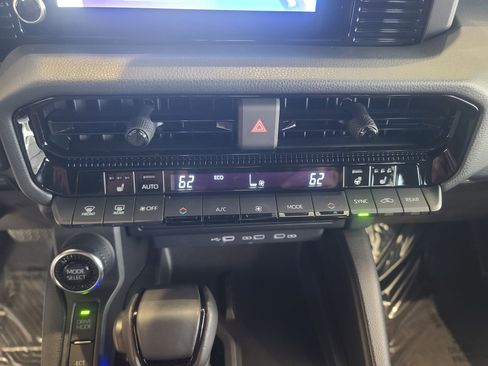 Used 2025 Toyota Land Cruiser 1958 image 33