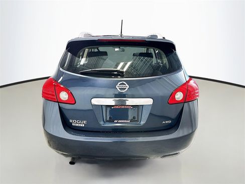 Used 2015 Nissan Rogue S w/ Convenience Package image 7