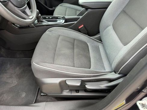 Used 2021 Chevrolet TrailBlazer LS image 17