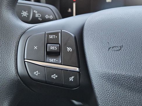 New 2025 Ford Maverick XL image 16