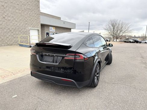 Used 2023 Tesla Model X image 7