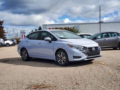 New 2025 Nissan Versa SV w/ Trunk Package