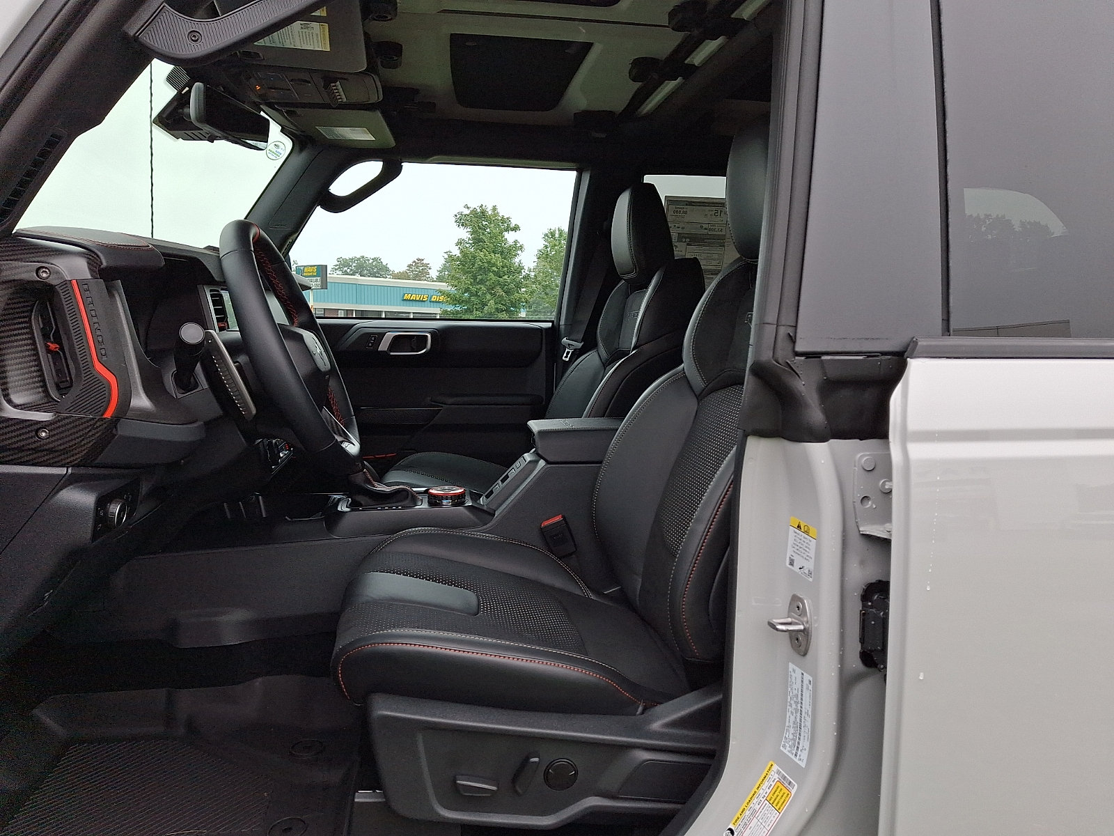 New 2026 Ford Bronco Raptor w/ Interior Carbon Fiber Pack AWD/4WD image 9