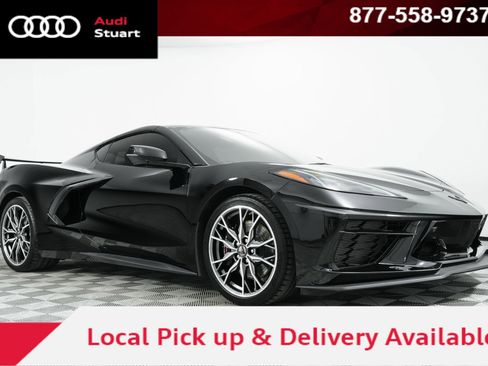 Used 2025 Chevrolet Corvette Stingray Preferred Cpe w/ Z51 Performance Package RWD image 1
