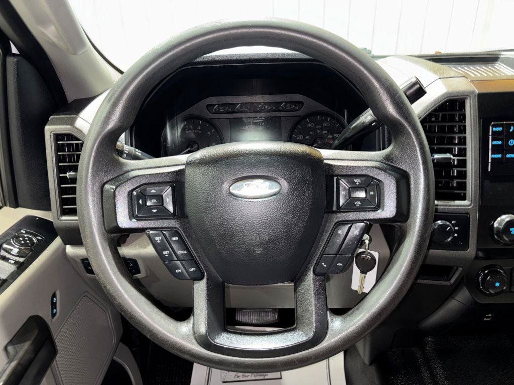 Used 2019 Ford F250 XL w/ Power Equipment Group AWD/4WD image 18