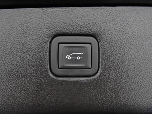Certified 2023 Chevrolet Blazer LT w/ Sound & Technology Package FWD image 42