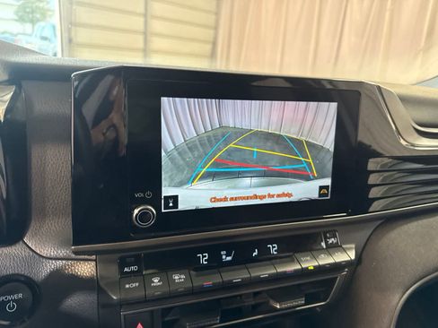 Used 2025 Toyota Camry LE w/ Convenience Package FWD image 31